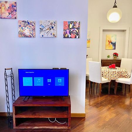 Conca Mary In The Heart Of Milan Apartment Bagian luar foto